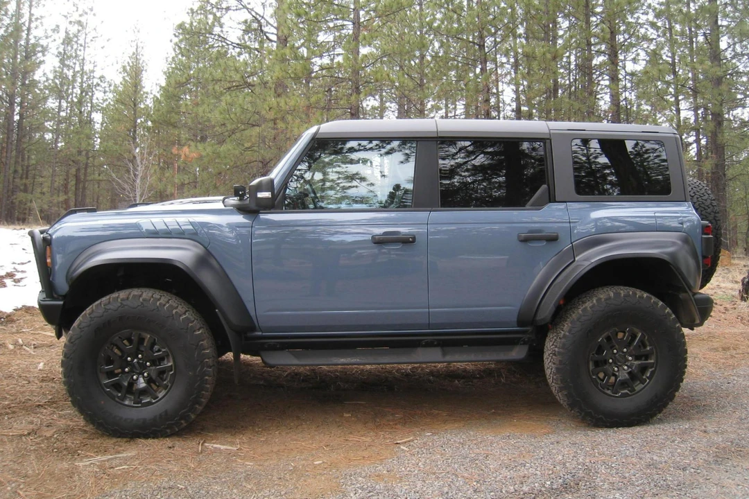 2023 Ford Bronco Raptor 6th Gen - Image 3 of 28