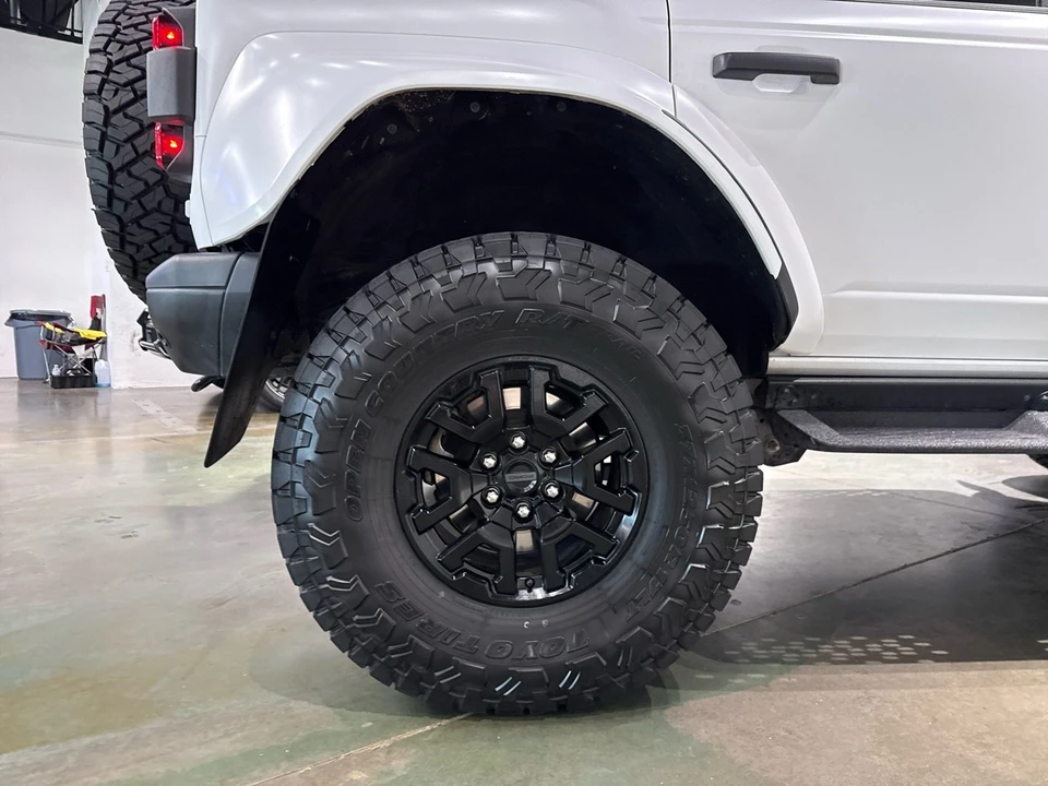 2023 Ford Bronco Raptor 6th Gen - Image 9 of 21