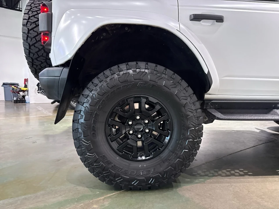 2023 Ford Bronco Raptor 6th Gen - Image 9 of 21