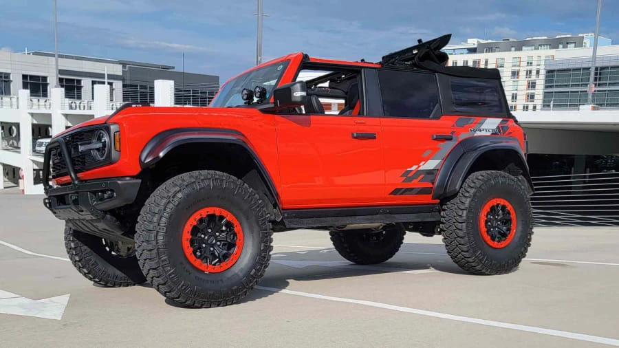 2023 Ford Bronco Raptor 6th Gen - Image 12 of 25