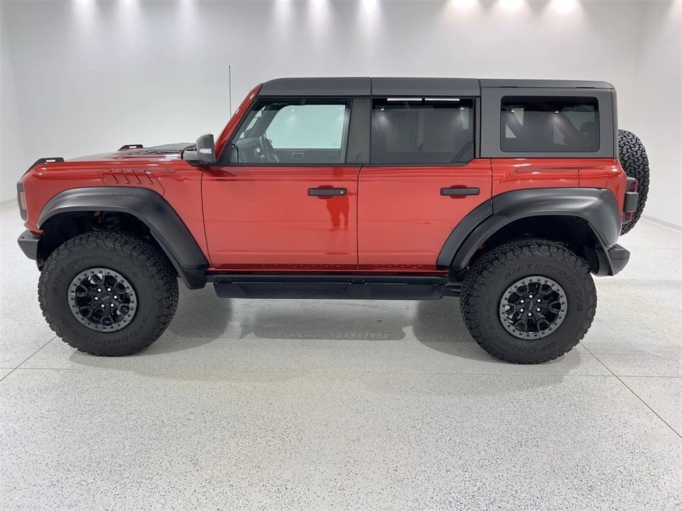 2023 Ford Bronco Raptor 6th Gen - Image 5 of 12
