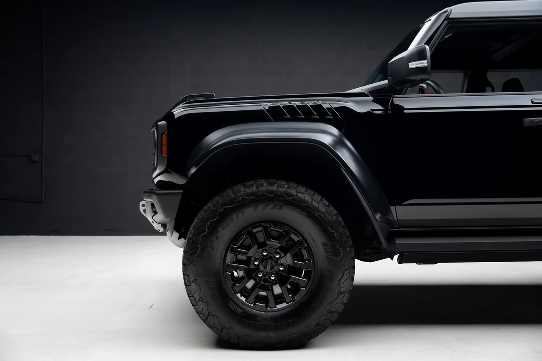 2023 Ford Bronco Raptor 6th Gen - Image 18 of 21