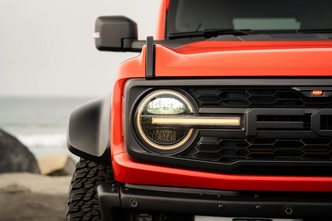 2023 Ford Bronco Raptor 6th Gen - Image 9 of 31