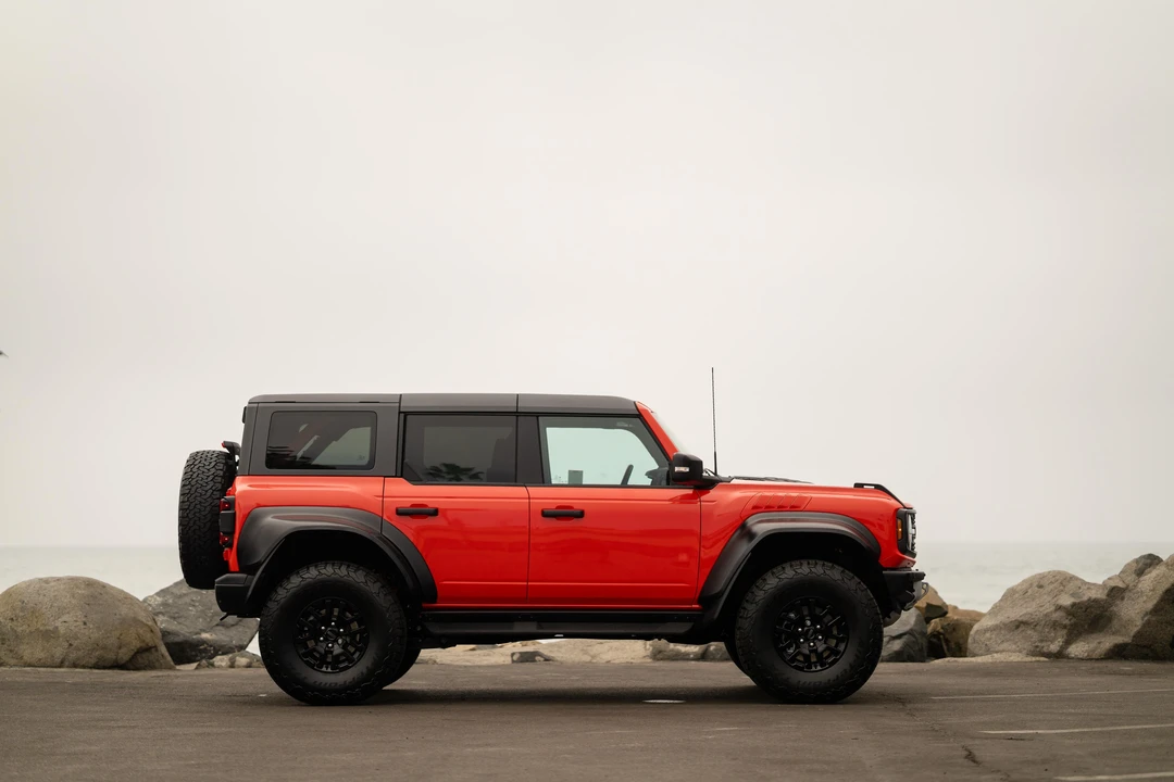 2023 Ford Bronco Raptor 6th Gen - Image 8 of 31