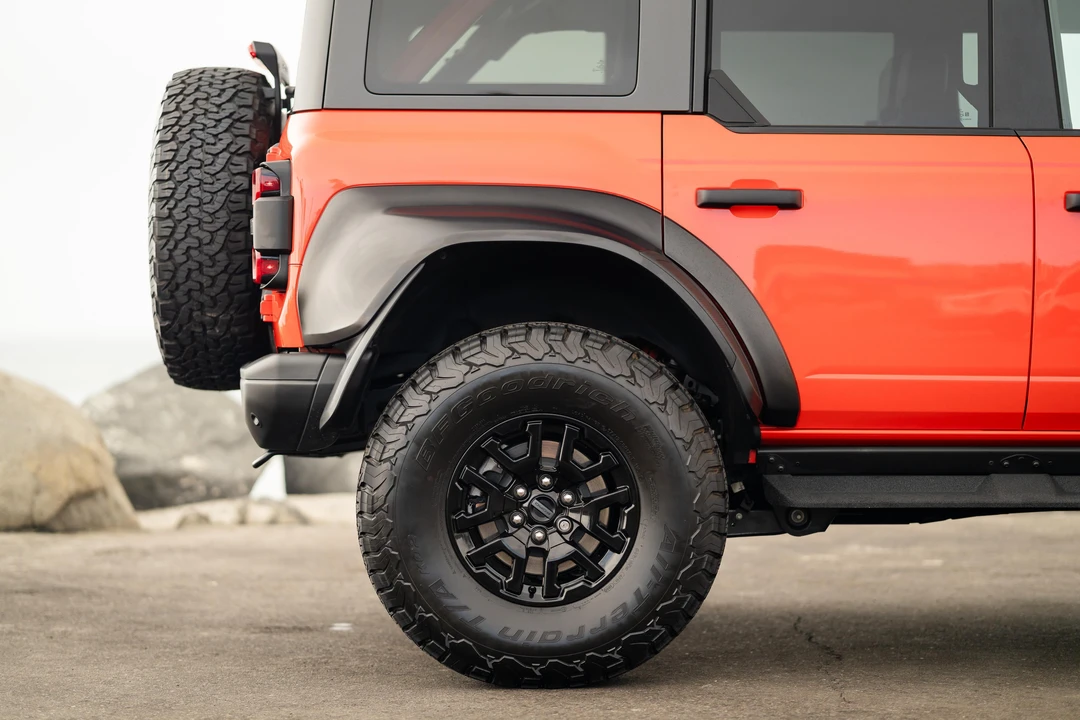 2023 Ford Bronco Raptor 6th Gen - Image 30 of 31