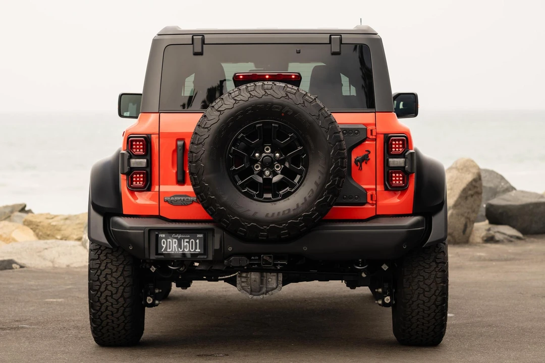 2023 Ford Bronco Raptor 6th Gen - Image 5 of 31