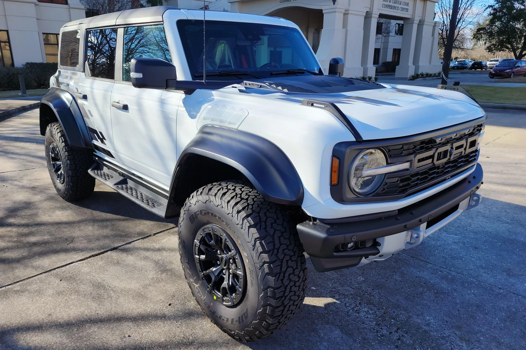 2023 Ford Bronco Raptor 6th Gen - Image 8 of 17