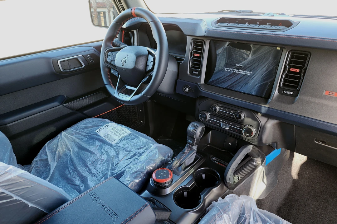 2023 Ford Bronco Raptor 6th Gen - Image 16 of 17