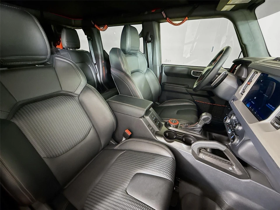 2023 Ford Bronco Raptor 6th Gen - Image 17 of 21