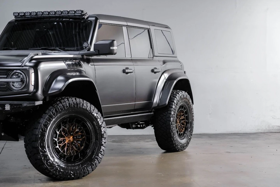2023 Ford Bronco Raptor 6th Gen - Image 11 of 12