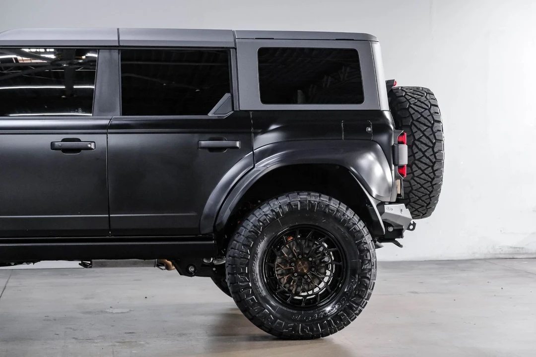 2023 Ford Bronco Raptor 6th Gen - Image 19 of 21