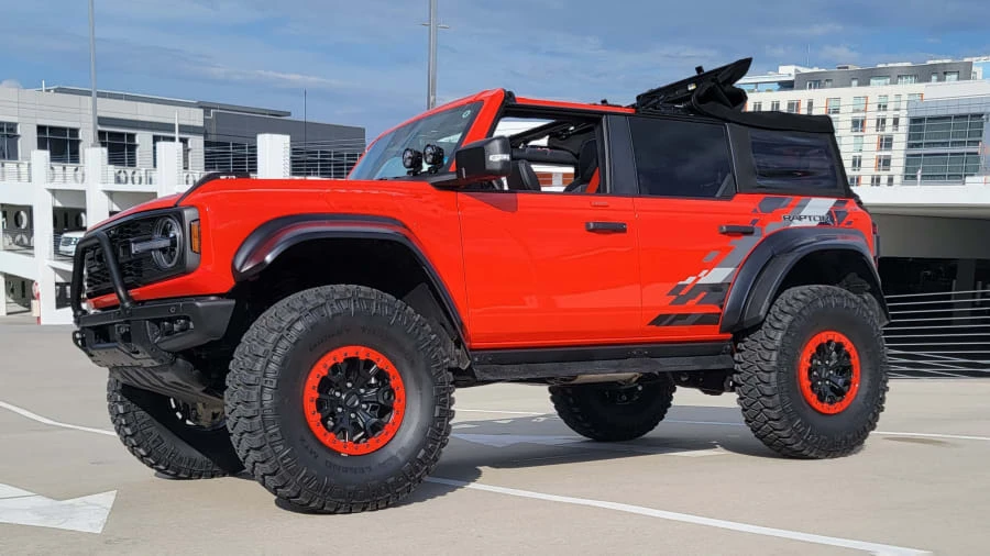 2023 Ford Bronco Raptor 6th Gen - Image 18 of 31