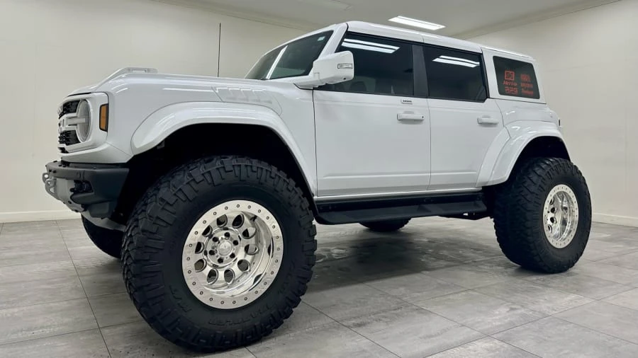 2023 Ford Bronco Raptor 6th Gen - Image 11 of 31