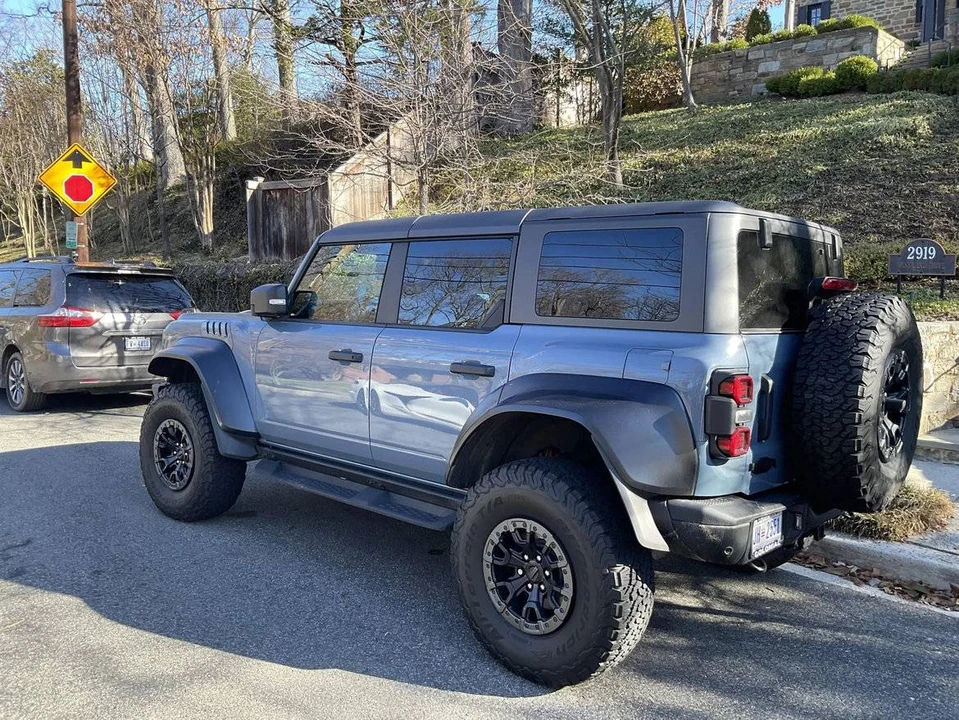 2023 Ford Bronco Raptor 6th Gen - Image 2 of 12
