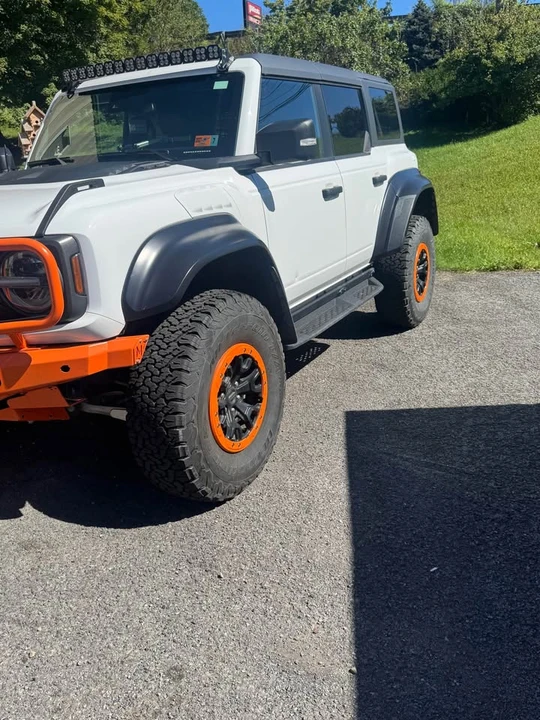 2023 Ford Bronco Raptor 6th Gen - Image 2 of 9