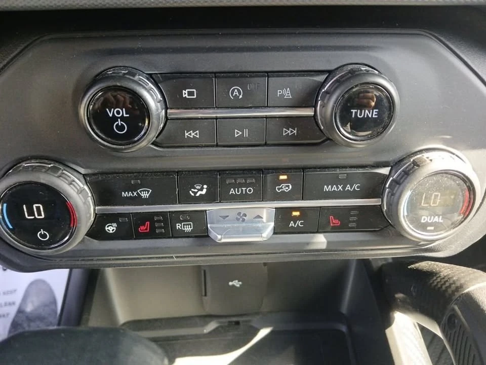 2023 Ford Bronco Raptor 6th Gen - Image 16 of 20