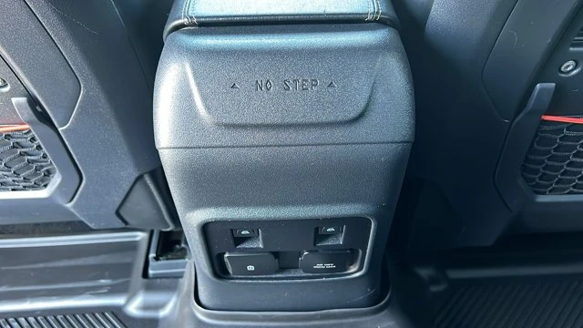2023 Ford Bronco Raptor 6th Gen - Image 16 of 20