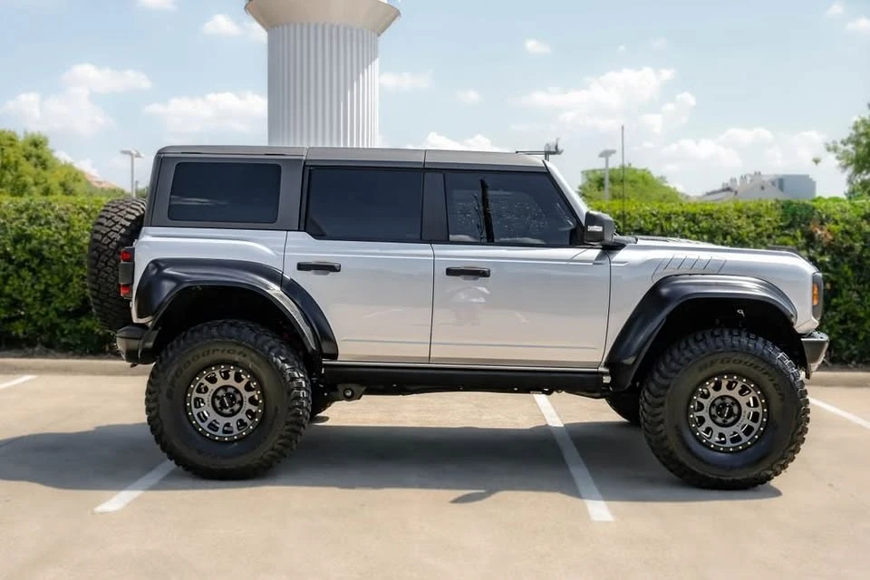 2023 Ford Bronco Raptor 6th Gen - Image 2 of 20