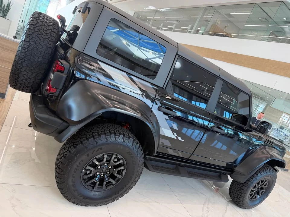 2023 Ford Bronco Raptor 6th Gen - Image 8 of 9