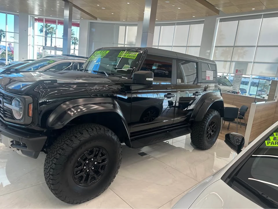 2023 Ford Bronco Raptor 6th Gen - Image 2 of 5