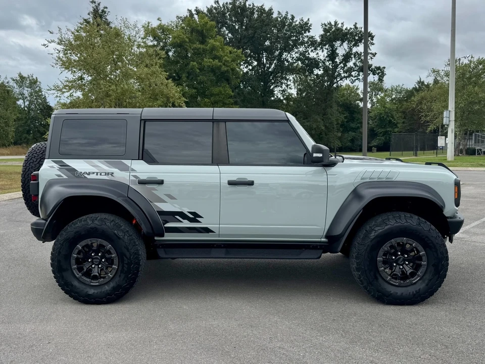 2023 Ford Bronco Raptor 6th Gen - Image 7 of 12