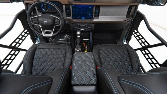 2023 Ford Bronco 6th Gen - Image 2 of 21