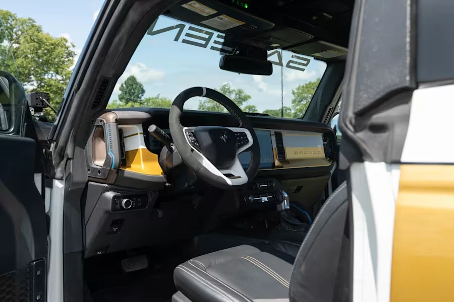 2023 Ford Bronco 6th Gen - Image 28 of 31