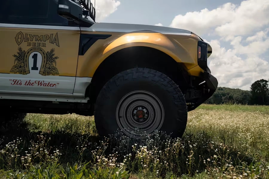 2023 Ford Bronco 6th Gen - Image 16 of 31