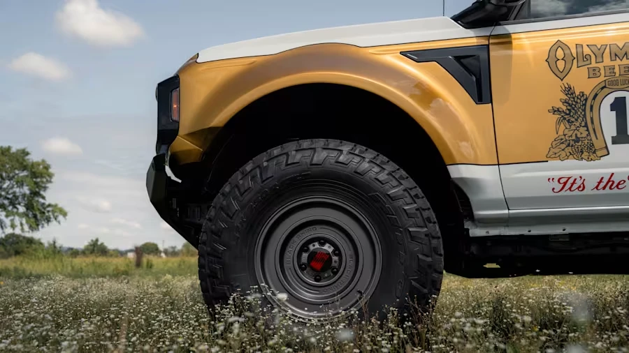 2023 Ford Bronco 6th Gen - Image 23 of 31