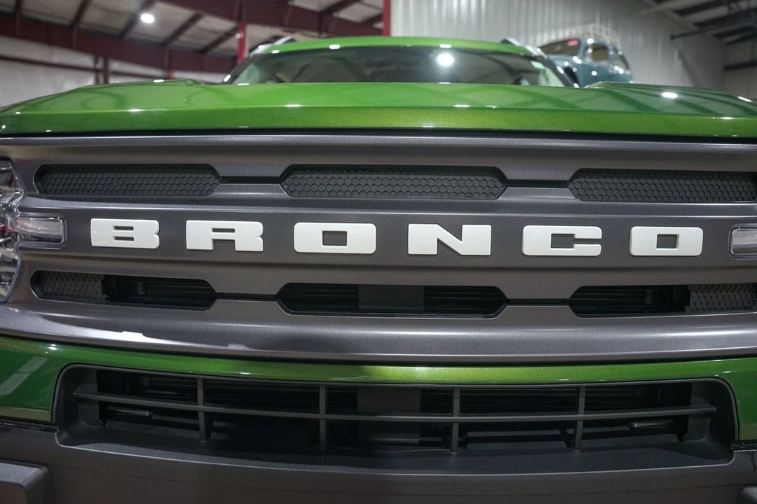 2023 Ford Bronco 6th Gen - Image 21 of 21