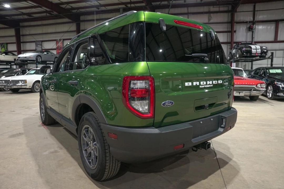 2023 Ford Bronco 6th Gen - Image 6 of 12