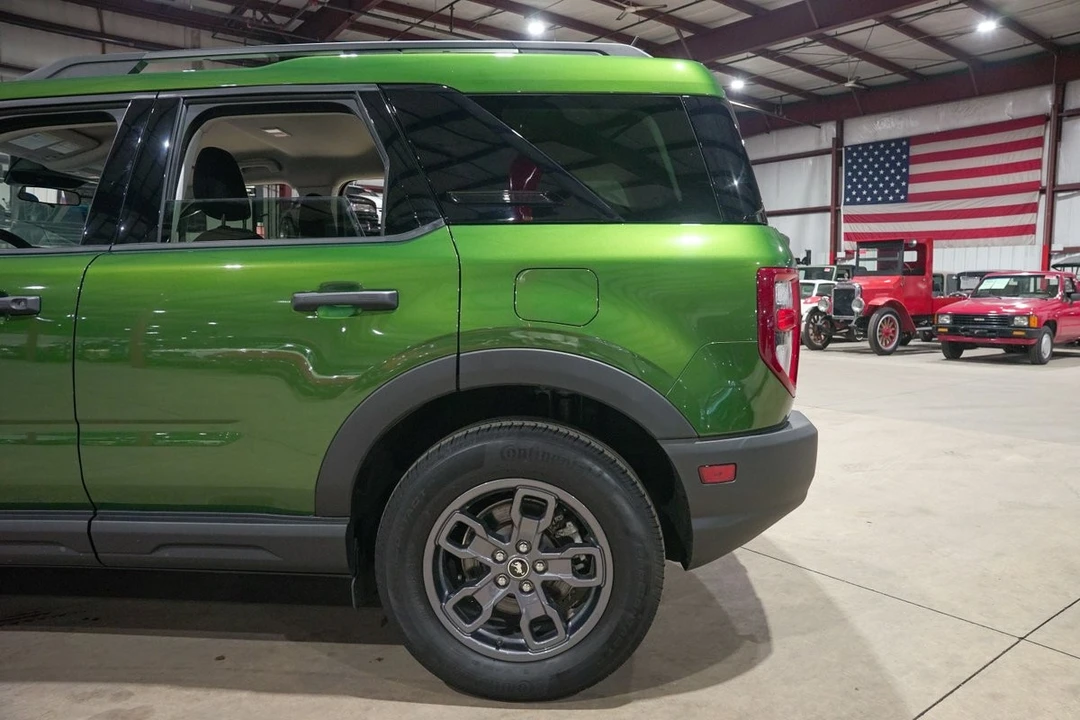2023 Ford Bronco 6th Gen - Image 5 of 12