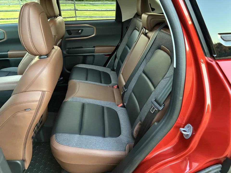2023 Ford Bronco Sport - Image 14 of 31