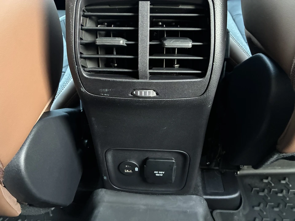 2023 Ford Bronco Sport - Image 21 of 31
