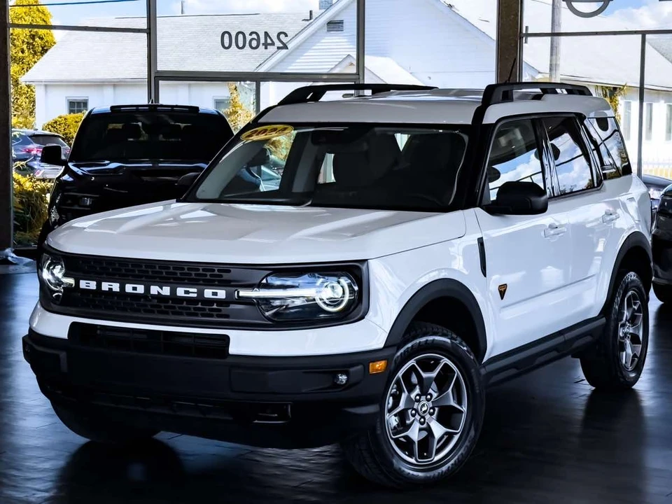2023 Ford Bronco Sport - Image 6 of 21