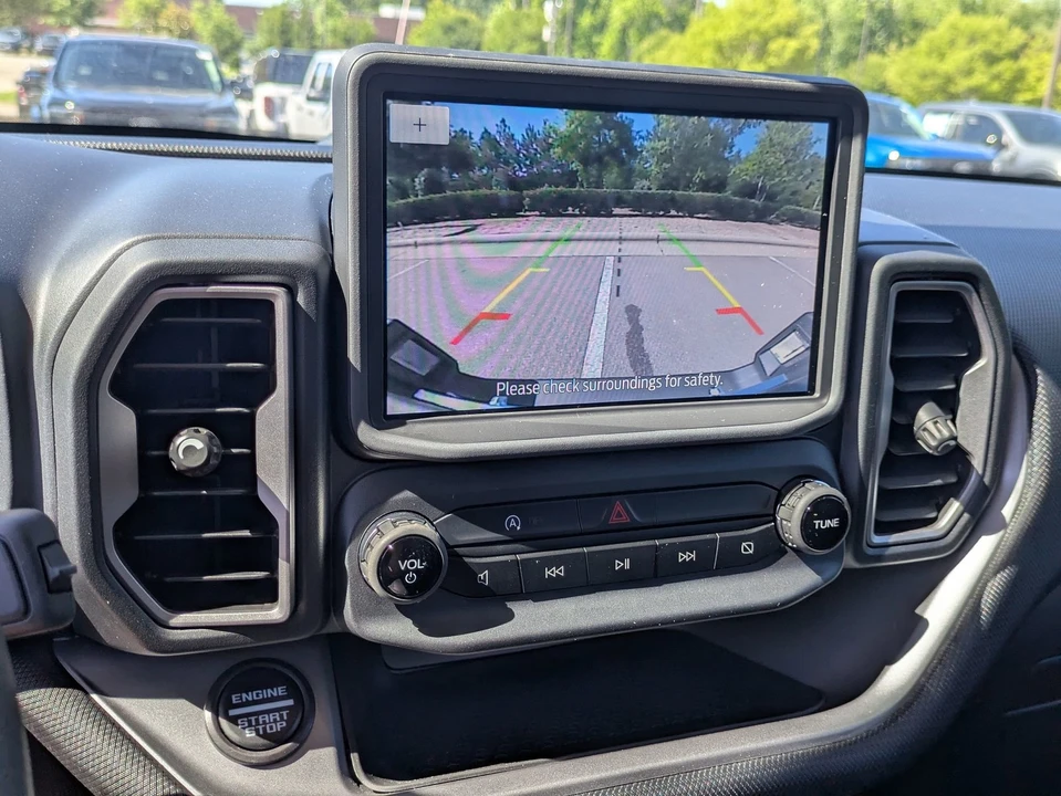 2023 Ford Bronco Sport - Image 24 of 31