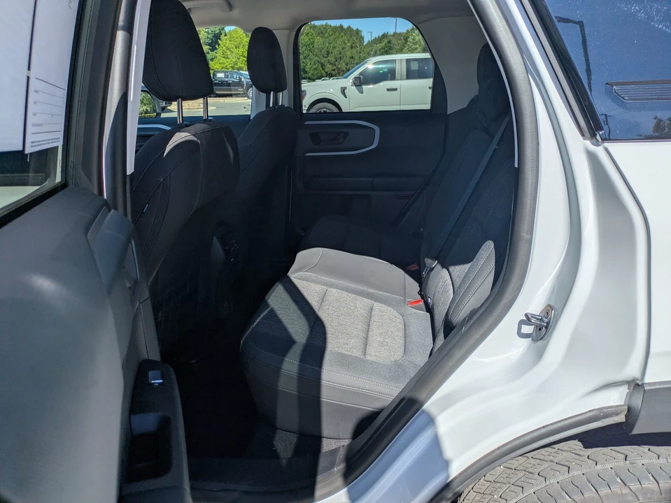 2023 Ford Bronco Sport - Image 29 of 31
