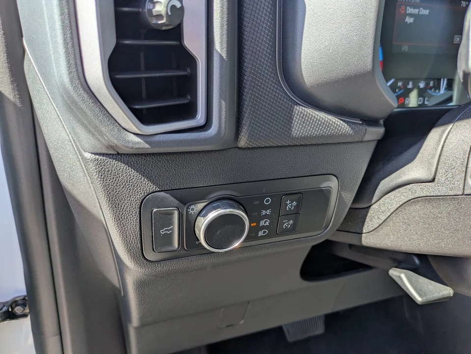 2023 Ford Bronco Sport - Image 18 of 31