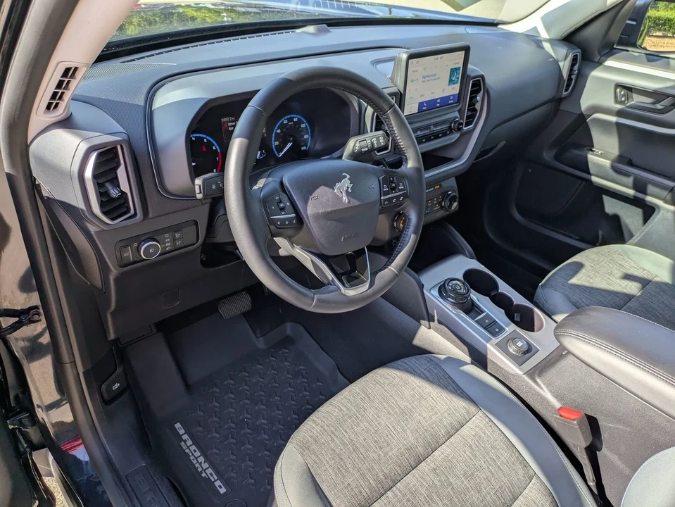 2023 Ford Bronco Sport - Image 15 of 21