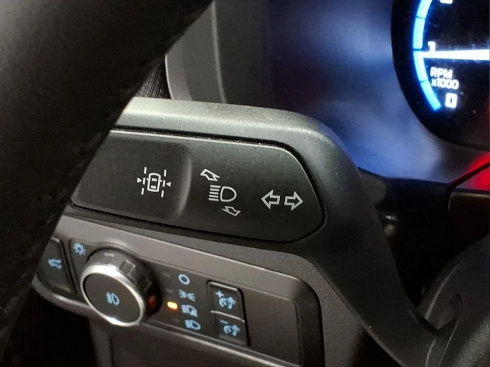 2023 Ford Bronco Sport - Image 18 of 28