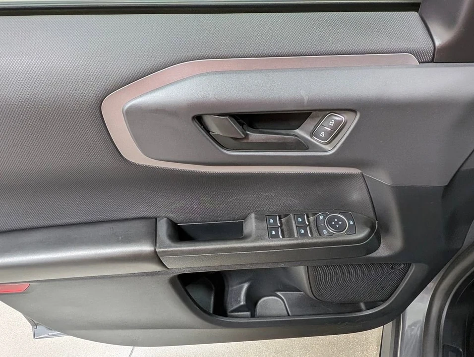 2023 Ford Bronco Sport - Image 11 of 28