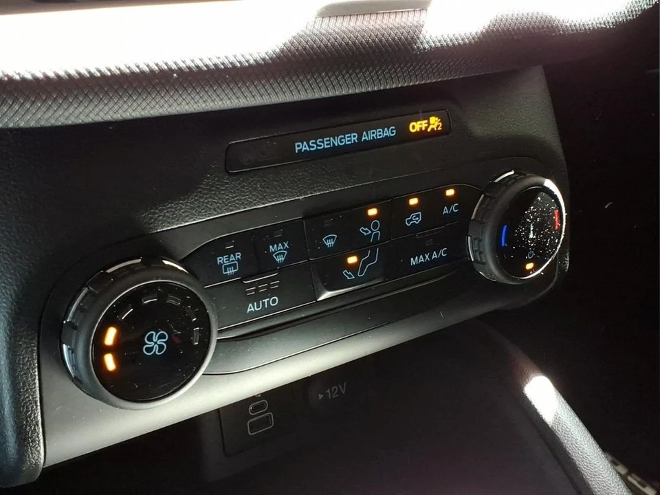 2023 Ford Bronco Sport - Image 10 of 29