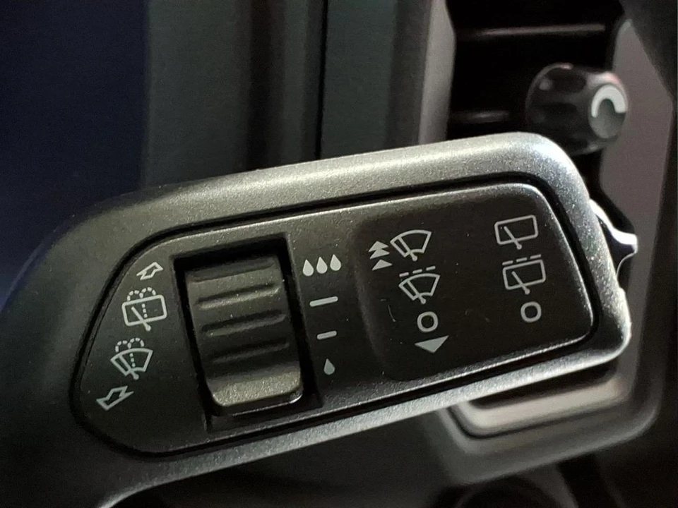 2023 Ford Bronco Sport - Image 24 of 29