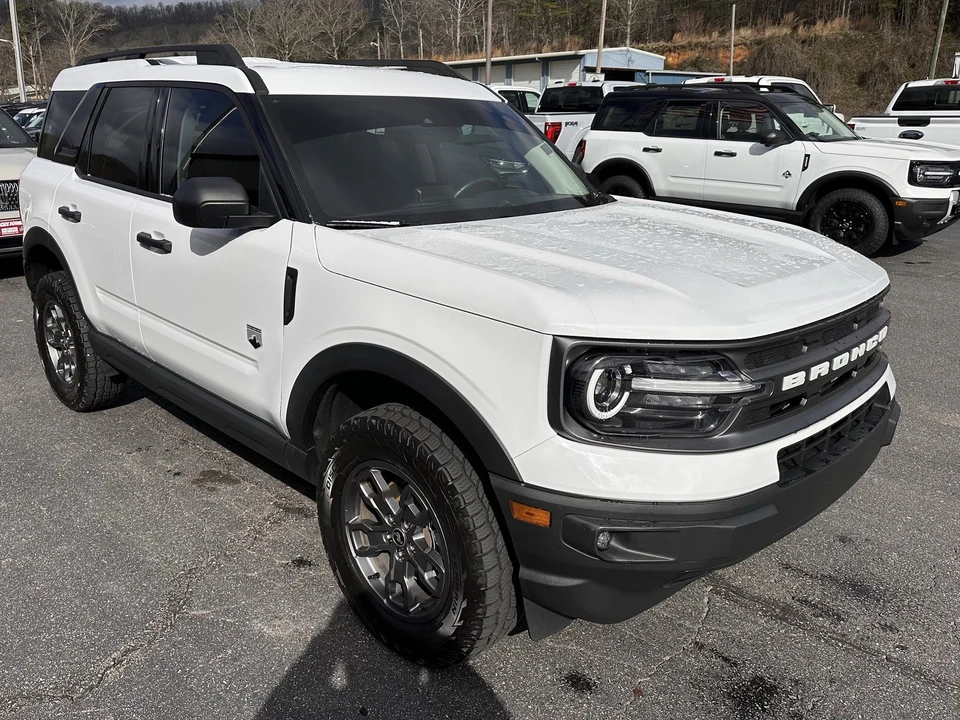 2023 Ford Bronco Sport - Image 4 of 21