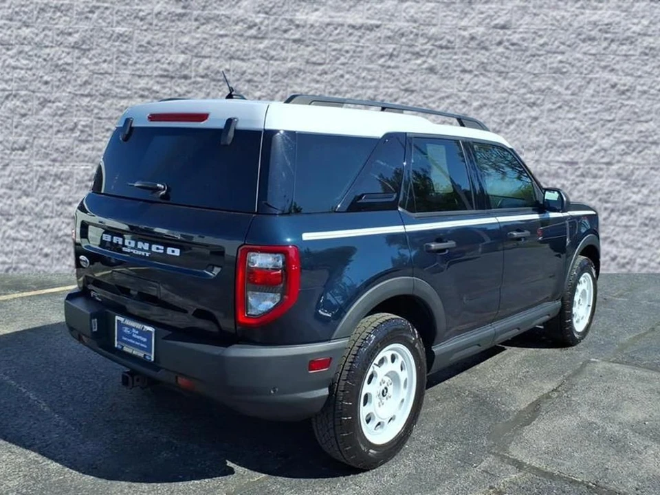 2023 Ford Bronco Sport - Image 3 of 21