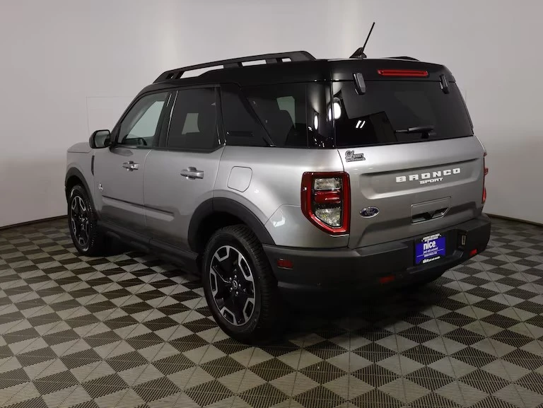 2023 Ford Bronco Sport - Image 2 of 20