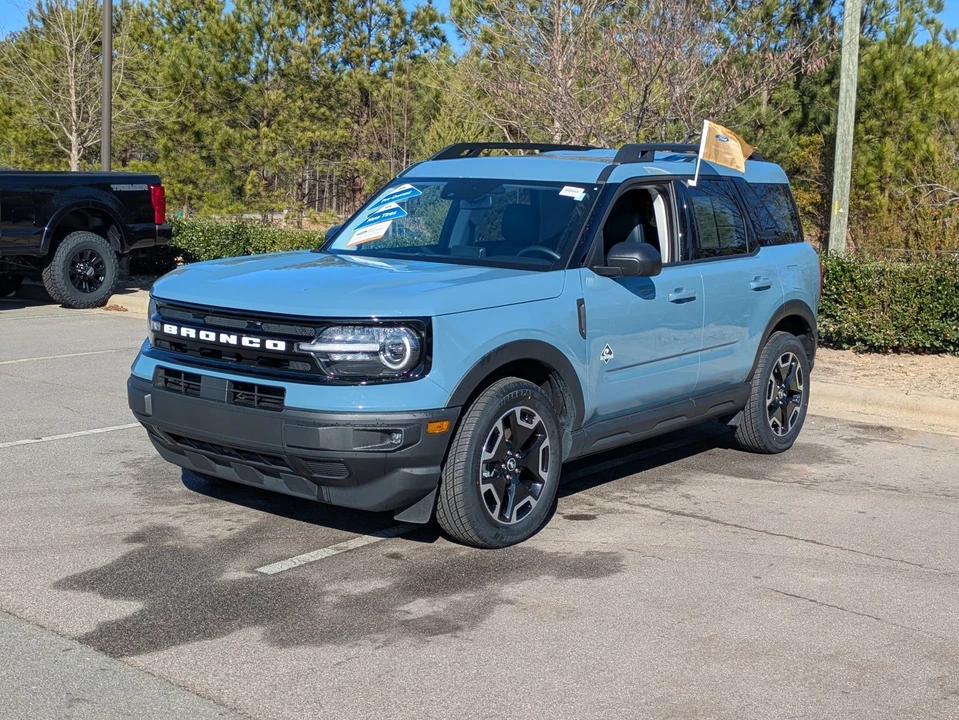2023 Ford Bronco Sport - Image 8 of 21