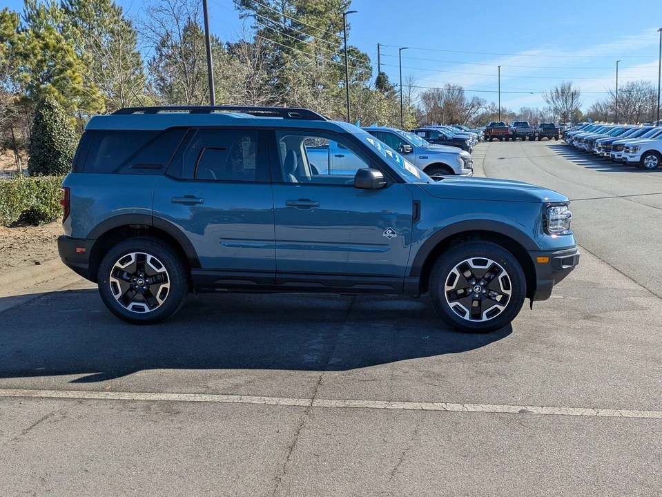 2023 Ford Bronco Sport - Image 3 of 21