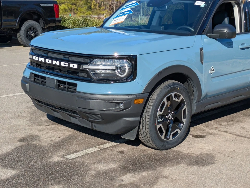 2023 Ford Bronco Sport - Image 10 of 21