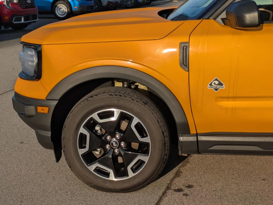 2023 Ford Bronco Sport - Image 11 of 12